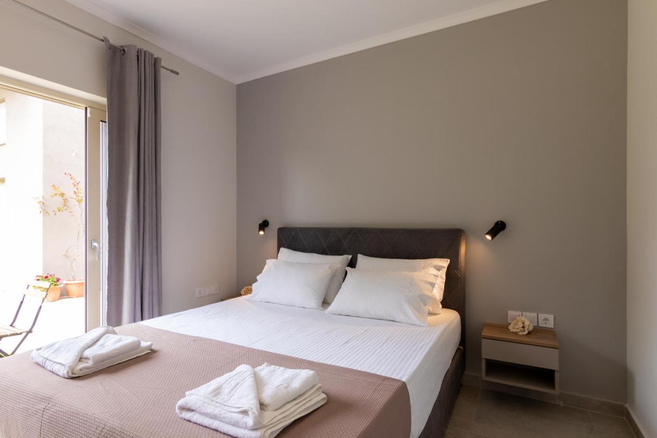 Elite City Apartments & Maisonettes Лефкада Екстериор снимка
