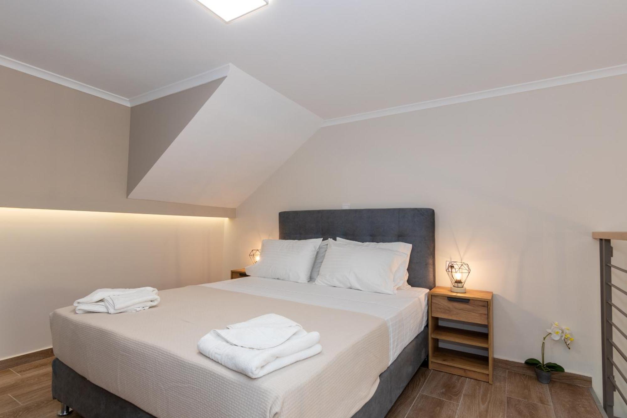 Elite City Apartments & Maisonettes Лефкада Екстериор снимка